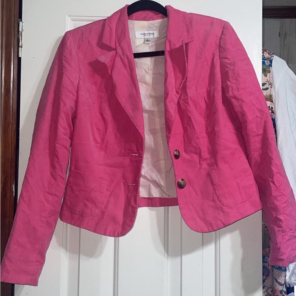 Jacket/blazer. Adorable, but didn’t fit me :(